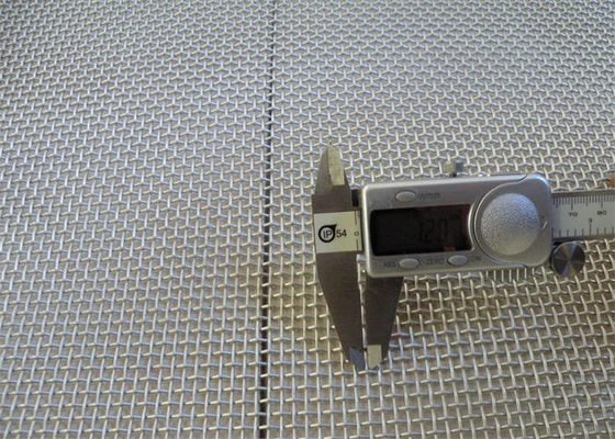 Qualität  Stainless Steel Crimped Wire Mesh Galvanized Decoration Wire Mesh usine